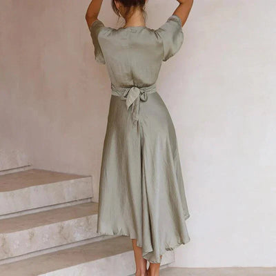 Einfach Tief V-Ausschnitt Einfarbig Kleid für Damen | Ideal für den Sommer