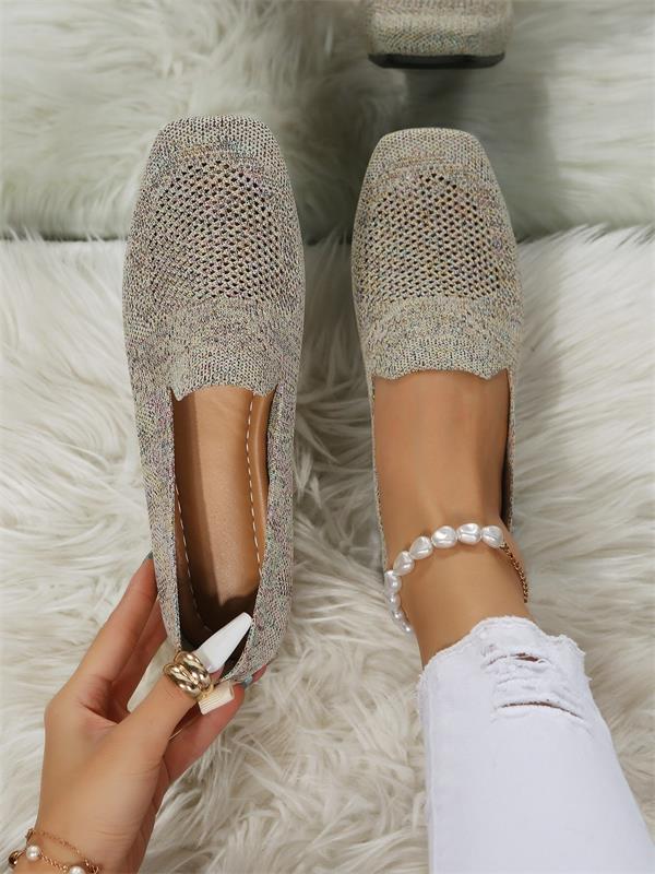 Claudia - Bequeme, rutschfeste flache Schuhe für Frauen mit Fußgewölbestütze