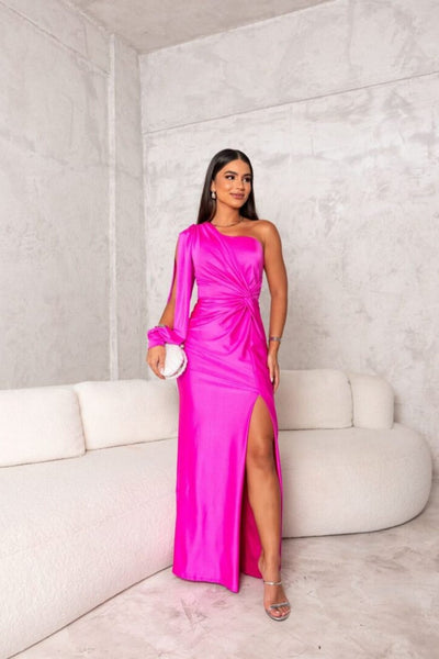 KYARA | Elegantes und raffiniertes Kleid