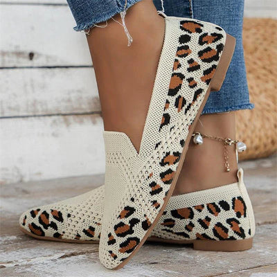 Claudia - Bequeme, rutschfeste flache Schuhe für Frauen mit Fußgewölbestütze