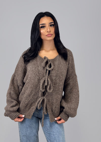 Cardigan mit Schleifen Details