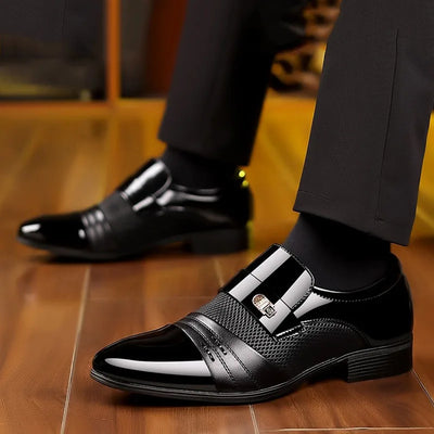 George - Vintage Herrenschuhe mit spitzer Zehe