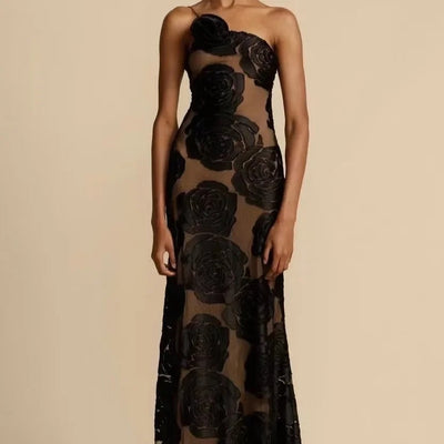 Elegantes langes Kleid aus geblümtem Mesh