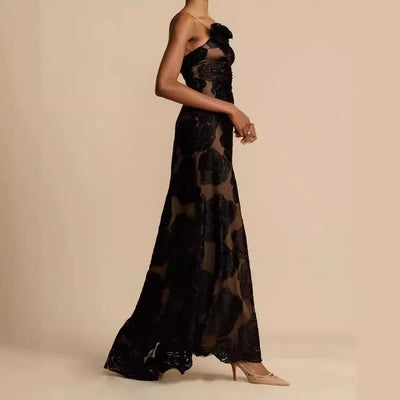 Elegantes langes Kleid aus geblümtem Mesh