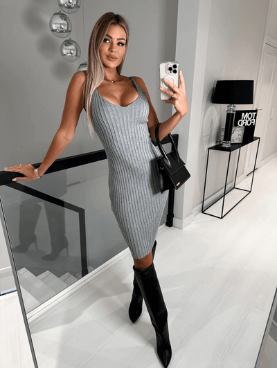 Mathilde Elegantes Damen 2in1 ärmelloses Kleid | Vielseitig, Figurbetonte Passform, Ganztägiger Komfort